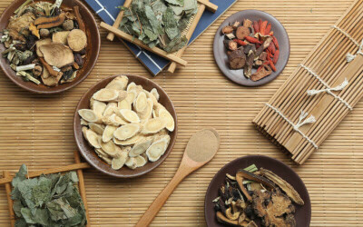 Chinese Herbs for Hormone Balance and Menstrual Health